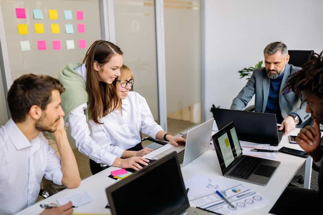 Team Building tips for Employee Onboarding from Learn2